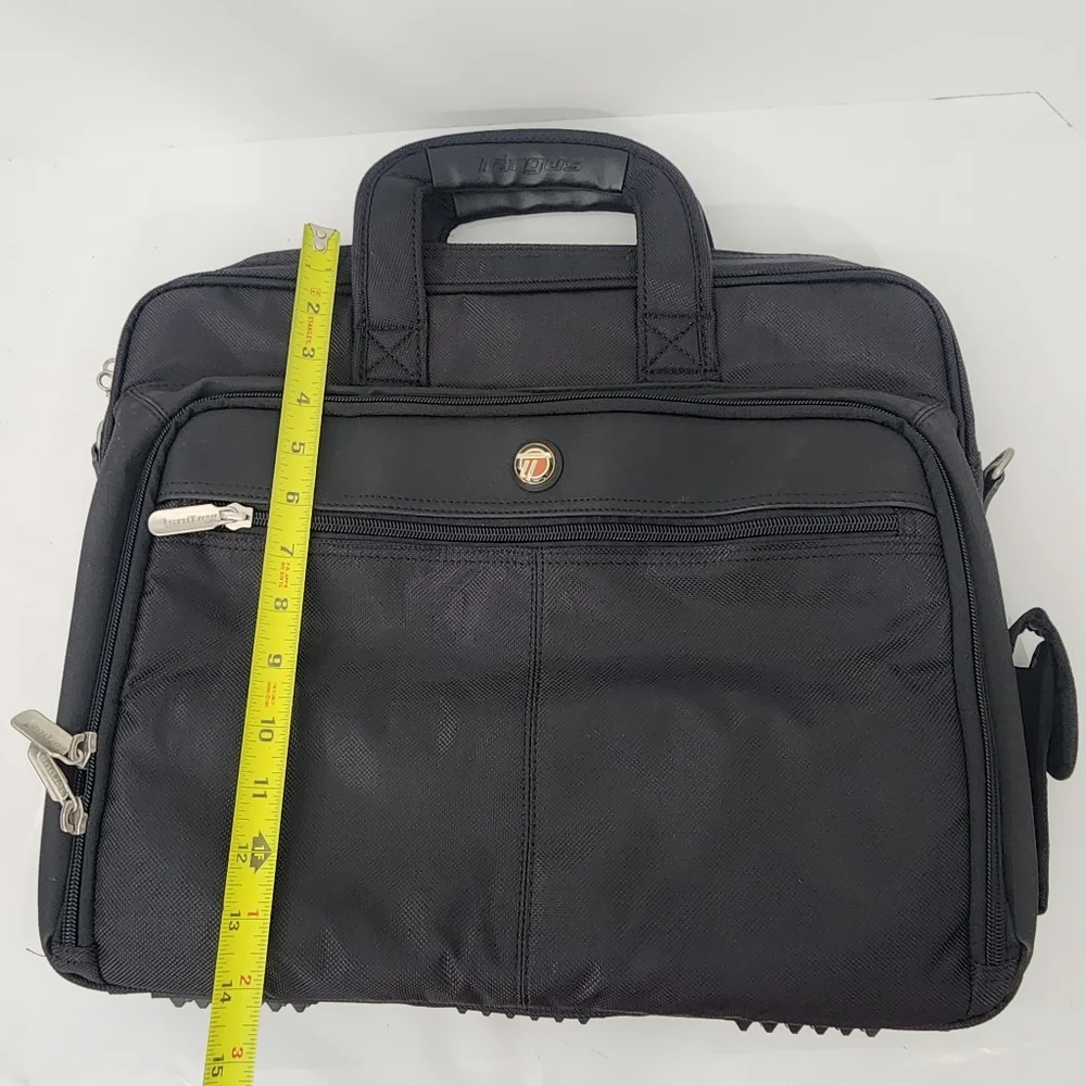 LIKE NEW Targus‎ Black Nylon Briefcase/Attache/ Organizer Bag